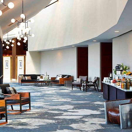 Renaissance St. Louis Airport Hotel Berkeley Exteriör bild